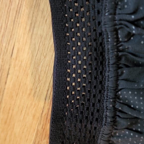 NIKE DRIFIT UNIQUE BLACK MESH skort size medium - Picture 6 of 11